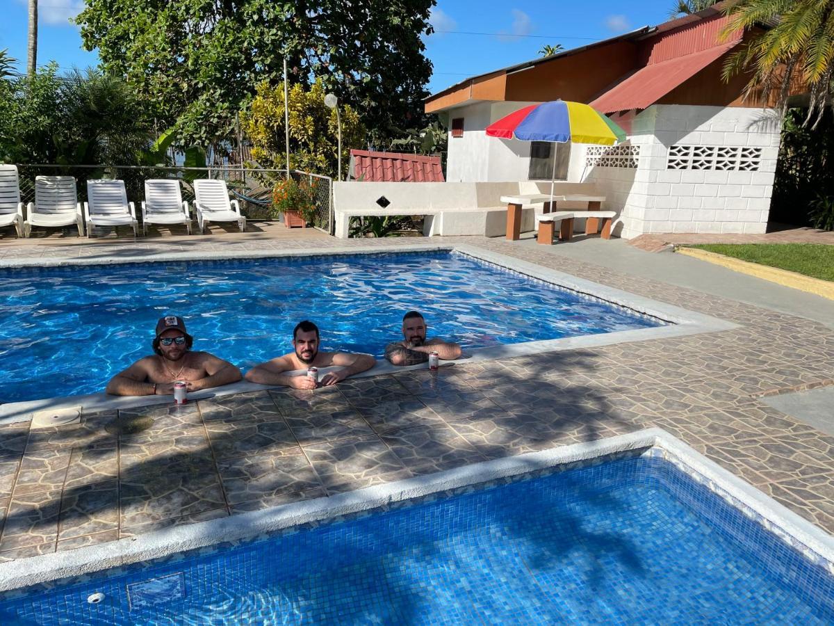 Hotel Pez Gallo Гольфито Экстерьер фото