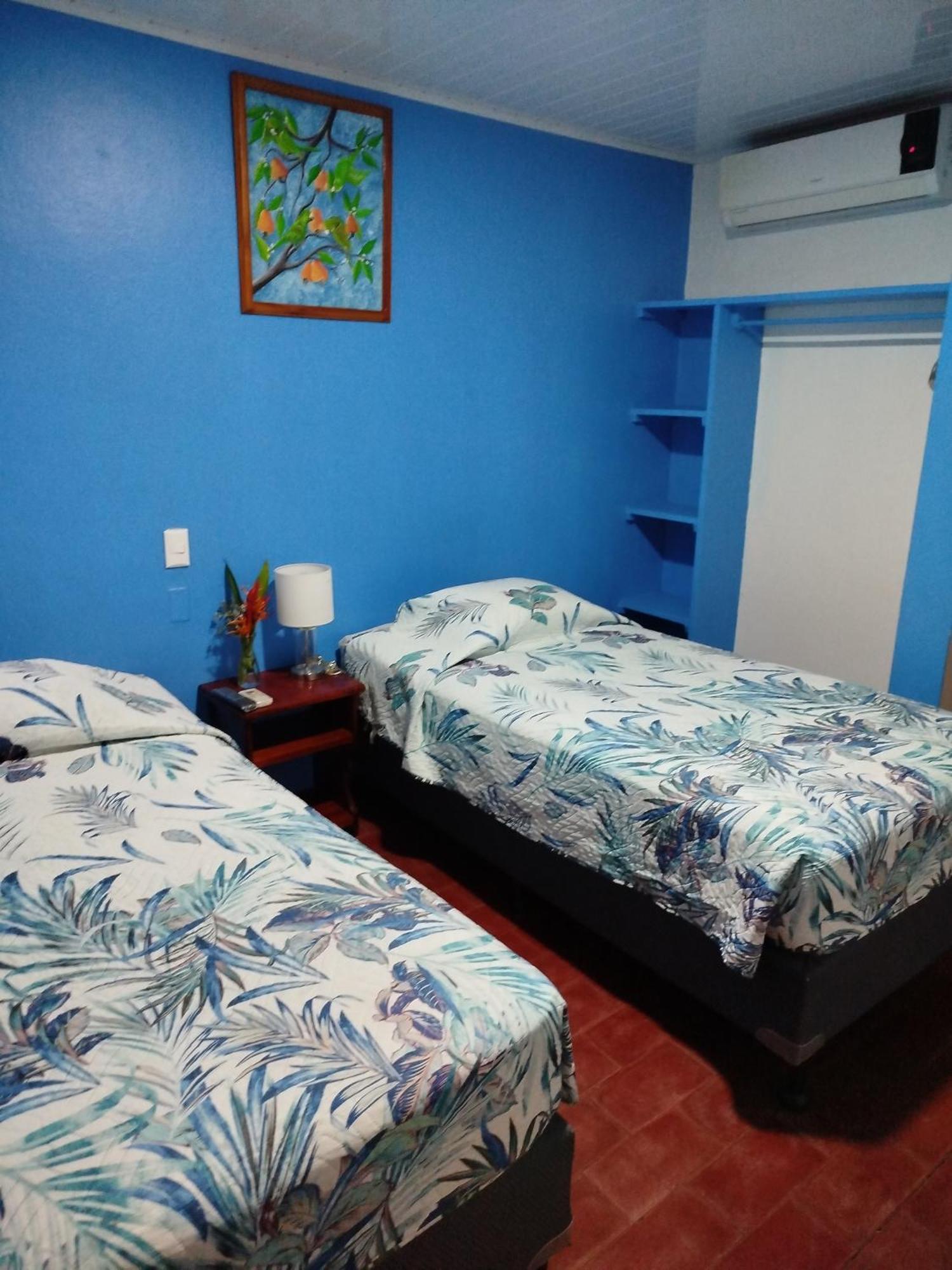 Hotel Pez Gallo Гольфито Экстерьер фото